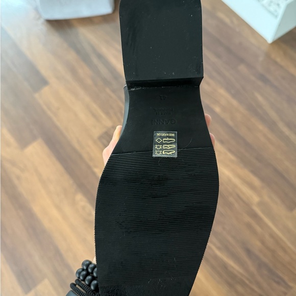 Ganni Aged Effect Leather Ankle Boots (size 41 EU/IT 10 US) - Picture 6 of 8